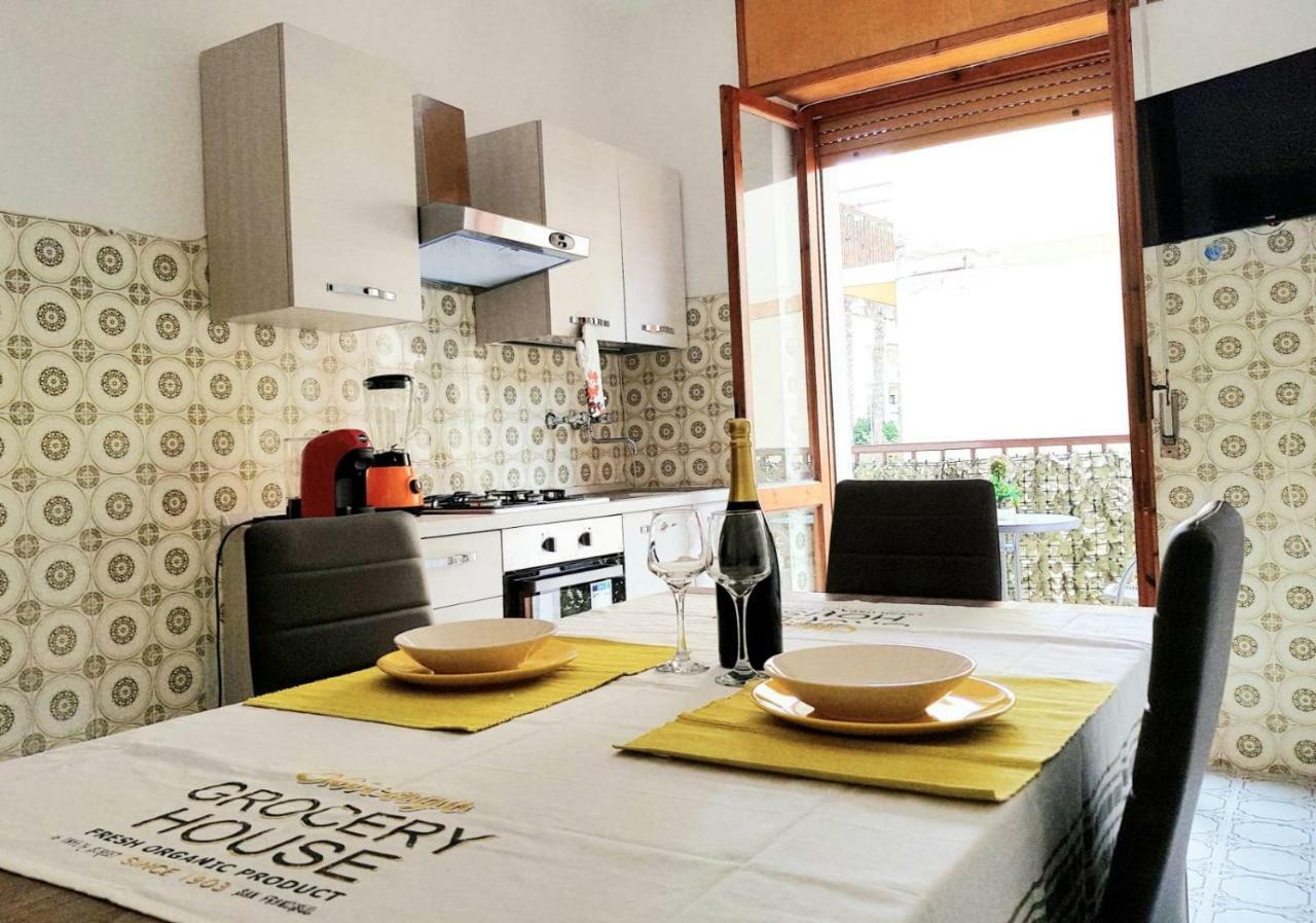 Family Apartment On The Beach 알게로 외부 사진