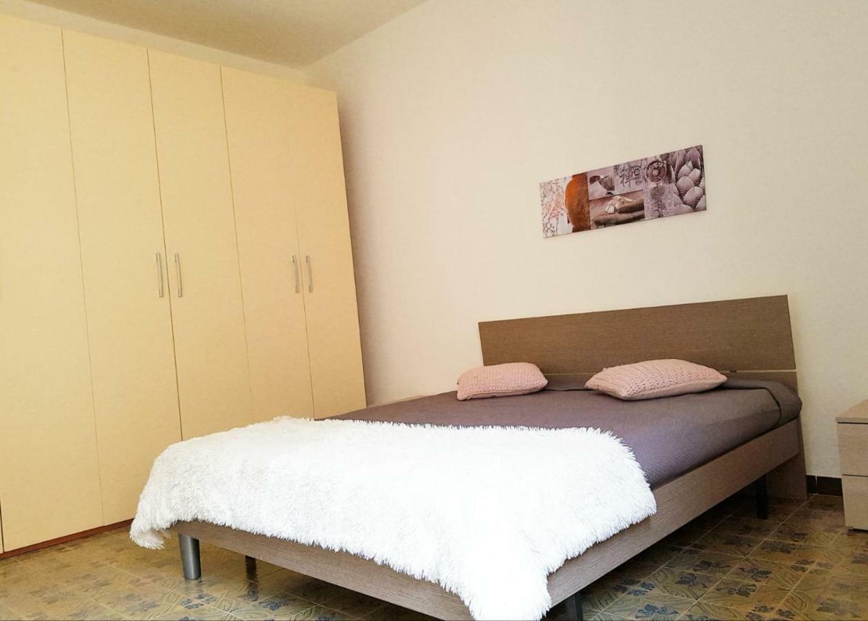 Family Apartment On The Beach 알게로 외부 사진